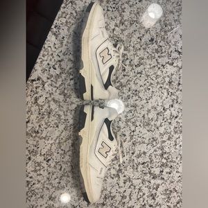 Men’s 8.5 new balance 550 sea salt